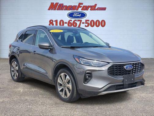 Carbonized Gray Metallic 2025 Ford Escape Platinum