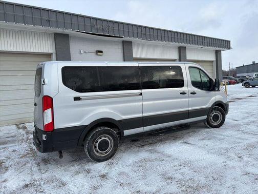 2022 Ford Transit-350 XL