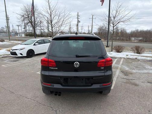 2017 Volkswagen Tiguan 2.0T Wolfsburg Edition