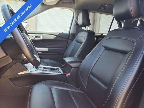Agate Black Metallic 2022 Ford Explorer XLT
