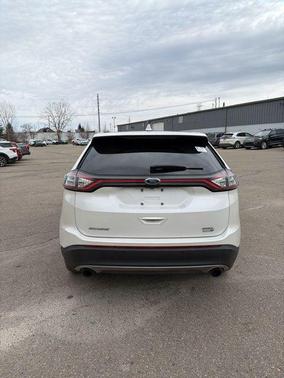 White Platinum Clearcoat Metallic 2016 Ford Edge SEL