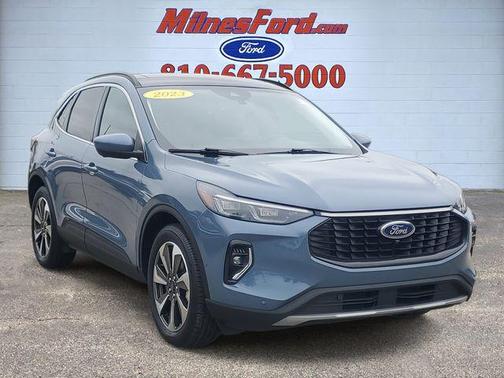 2023 Ford Escape Platinum