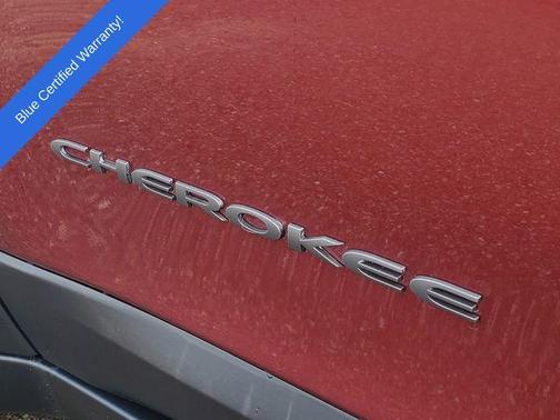 Velvet Red Pearlcoat 2020 Jeep Cherokee Trailhawk