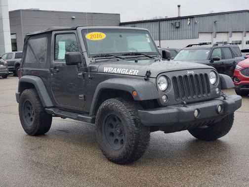 2016 Jeep Wrangler Sport