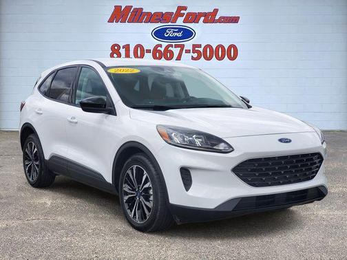 Oxford White 2022 Ford Escape SE