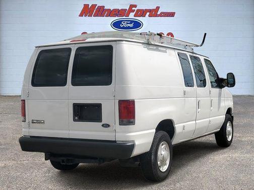 2008 Ford E350