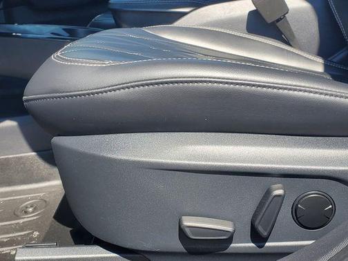 Iconic Silver Metallic 2021 Ford Mustang Mach-E Select