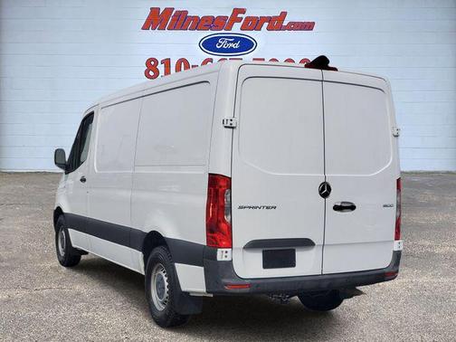 2022 Mercedes-Benz Sprinter 1500 Standard Roof I4