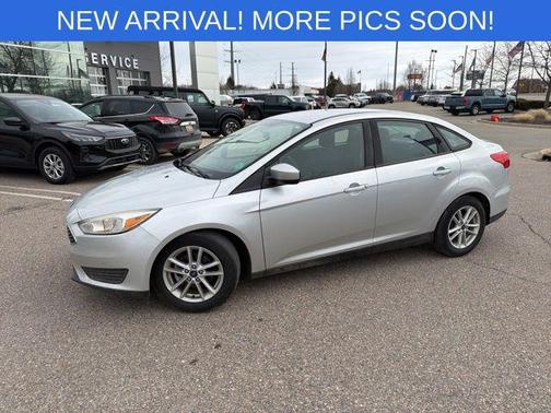 Ingot Silver 2018 Ford Focus SE