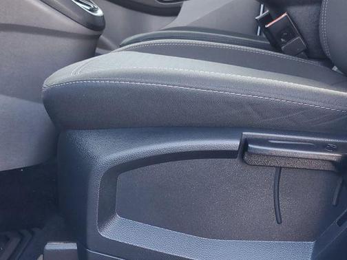 2022 Ford Transit Connect XLT w/Rear Liftgate