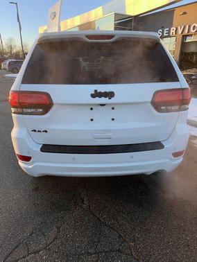 2021 Jeep Grand Cherokee Laredo