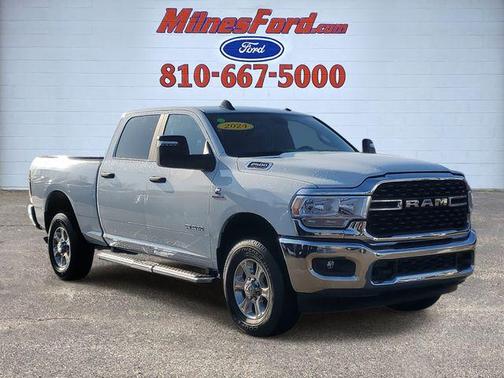2024 RAM 2500 Big Horn Crew Cab 4x4 6'4' Box