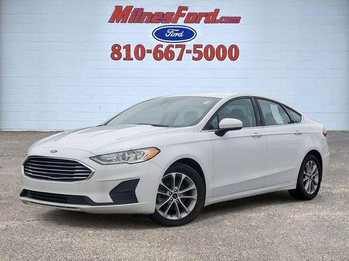 2020 Ford Fusion SE