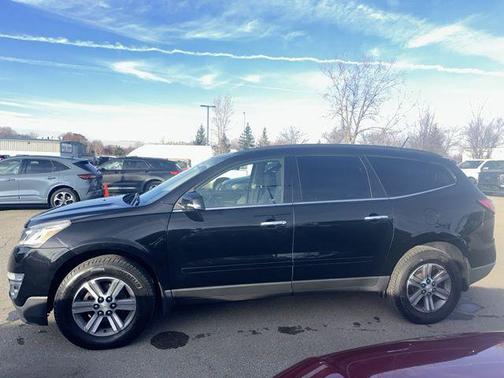 2017 Chevrolet Traverse 2LT