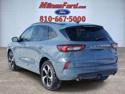 2023 Ford Escape ST-Line Select