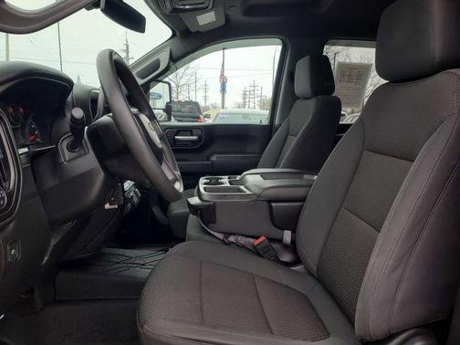 2020 Chevrolet Silverado 2500 Custom