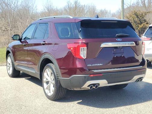 Burgundy Velvet Tinted Clearcoat 2022 Ford Explorer Platinum