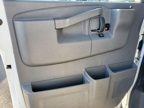 2020 Chevrolet Express 2500 RWD 2500 Regular Wheelbase WT