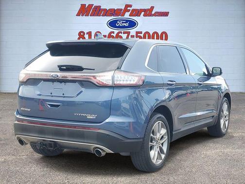 Blue Metallic 2018 Ford Edge Titanium