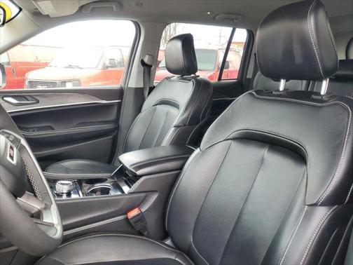 2023 Jeep Grand Cherokee Limited X