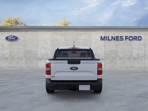 Space White Metallic 2026 Ford Maverick XLT