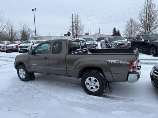 2015 Toyota Tacoma Base