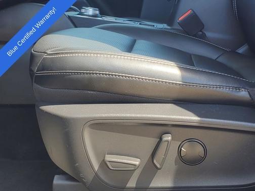 AGATE BLACK METALLIC 2025 Ford Escape PLATINUM