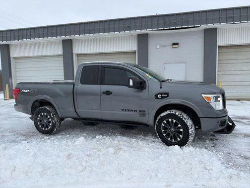 2017 Nissan Titan XD PRO-4X