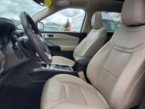 Red Metallic 2021 Ford Explorer Platinum
