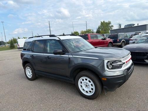 CARBONIZED GRAY METALLIC 2025 Ford Bronco Sport HERITAGE