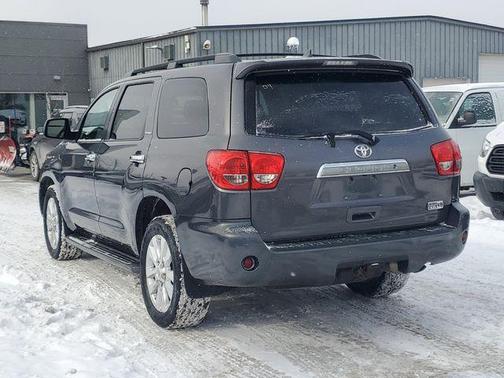 2011 Toyota Sequoia Platinum