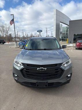 2021 Chevrolet Traverse LT Cloth