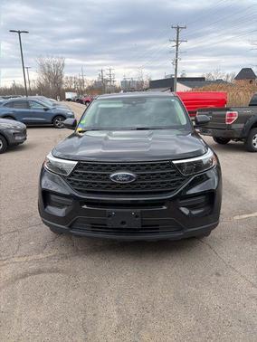 2022 Ford Explorer Base