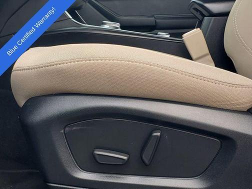 Agate Black Metallic 2022 Ford Explorer Base