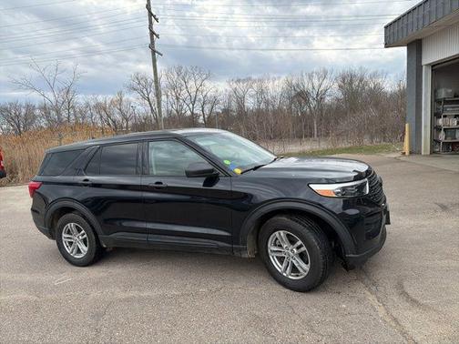 2022 Ford Explorer Base