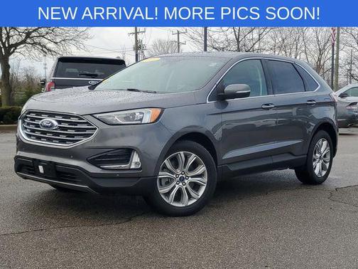 Carbonized Gray Metallic 2022 Ford Edge Titanium