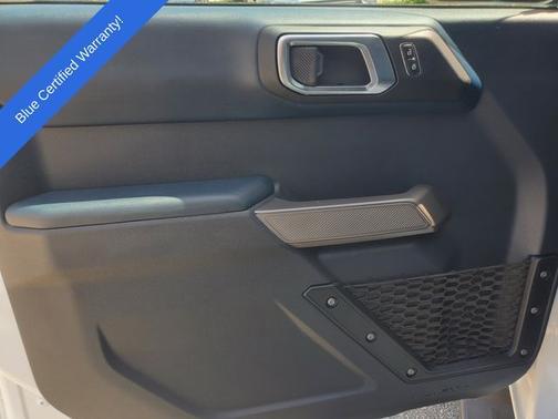OXFORD WHITE 2023 Ford Bronco OUTER BANKS