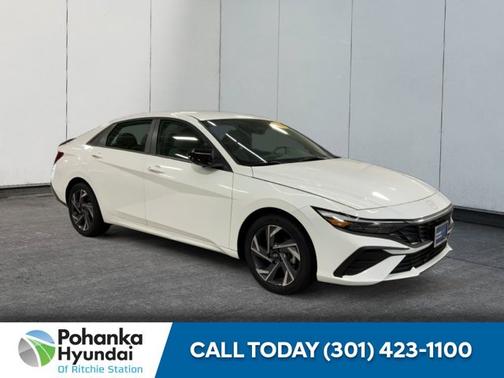 White 2025 Hyundai ELANTRA SEL Sport