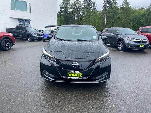 Black 2024 Nissan Leaf SV PLUS