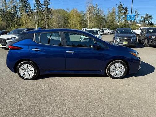 2023 Nissan Leaf S