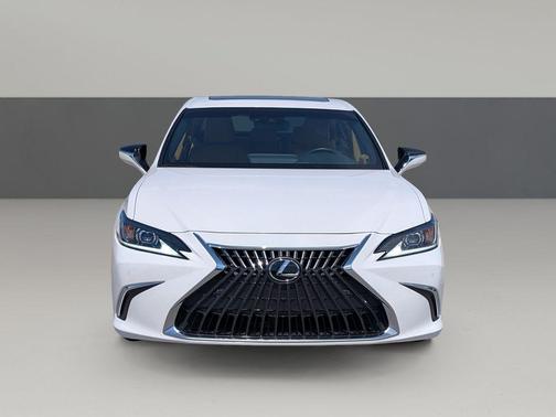 Eminent White Pearl 2025 Lexus ES 350 Base