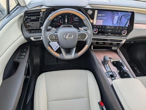 White Pearl 2026 Lexus RX 350 Premium