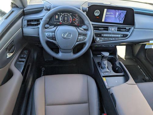 2025 Lexus ES 350 Base