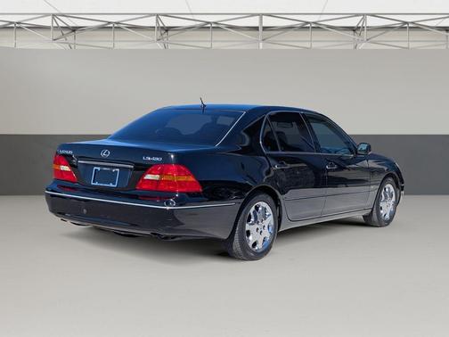 2002 Lexus LS 430 Base