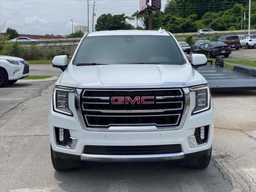 2022 GMC Yukon XL SLT