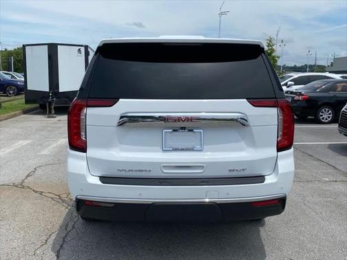 2022 GMC Yukon XL SLT