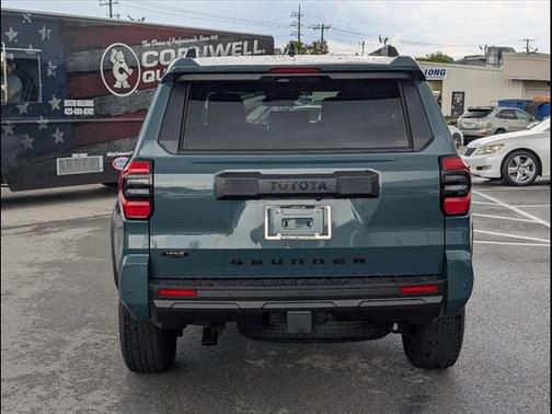 2025 Toyota 4Runner TRD Off Road