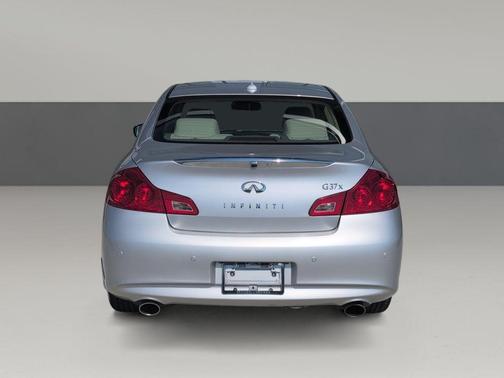 2012 INFINITI G37x Base