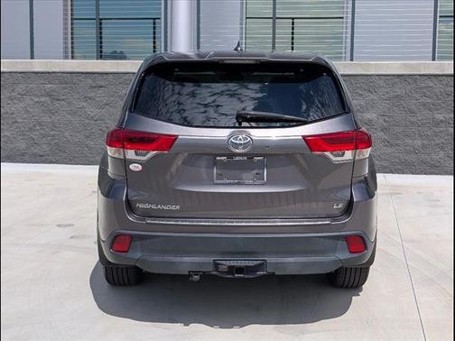 2019 Toyota Highlander LE Plus