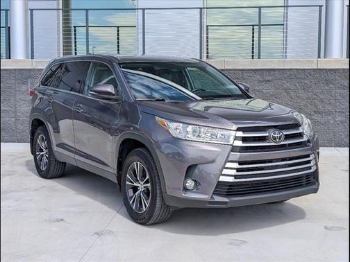 2019 Toyota Highlander LE Plus